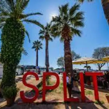 Garden Oasis!New Luxury Apt In The Heart Of Split *