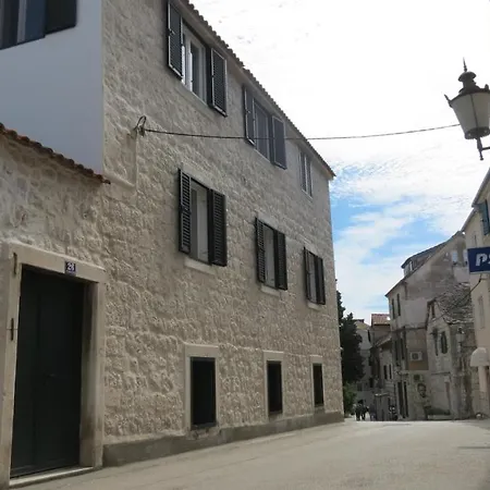 Garden Oasis!New Luxury Apt In The Heart Of Split *